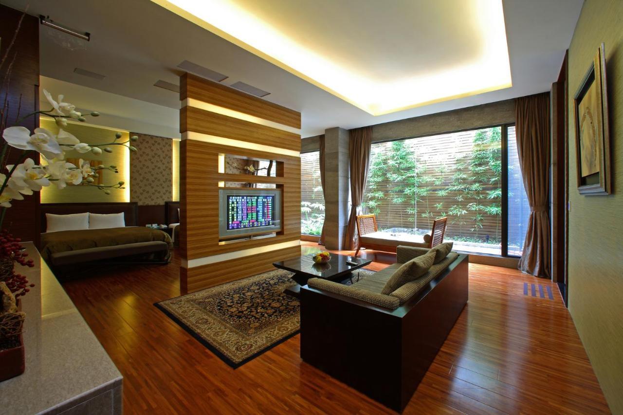 Spring Spa Motel Dali Luaran gambar